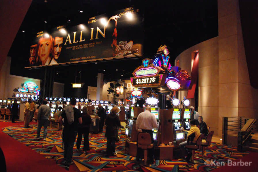 hollywood casino penn national reviews