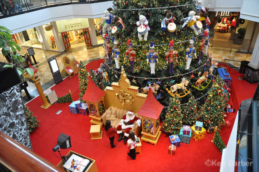 King of Prussia Mall at Christmas photos