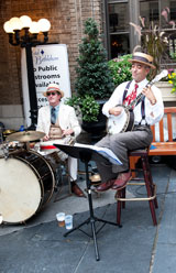 photo:  Drum and Banjo player